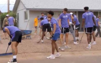 Grand Canyon University Basketball Team Gives Back to Community With Yardwork