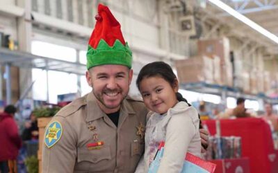 Shop With a Cop: Arizona Law Enforcement Brings Christmas to Communities