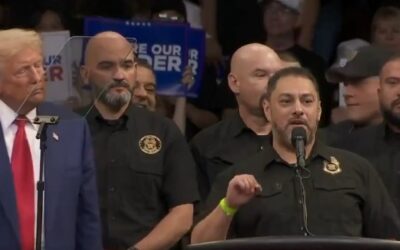 Border Patrol Union Endorses Trump During Arizona Trip