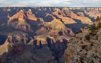 Grand Canyon Overnight Lodging Shuts Down Amid Water-Line Crisis