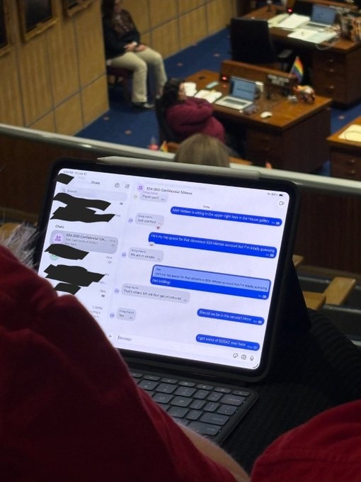 Craig Harris text message conversation